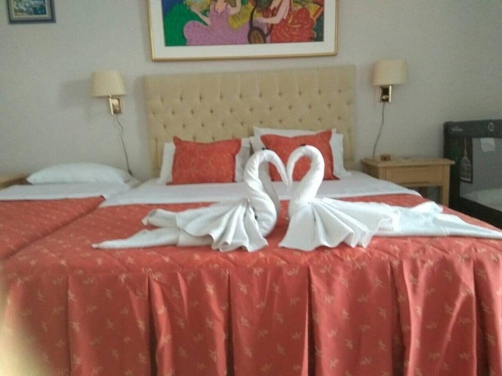 فندق Costa Blu بينيتسيس المظهر الخارجي الصورة